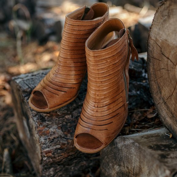 PAUL GREEN Cayanne Tan Leather Peep Toe Sandals - Picture 2 of 7